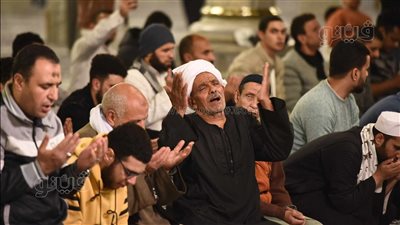 الأوقاف تعلن إقامة صلاة التهجد يوميًّا في مسجد الحسين