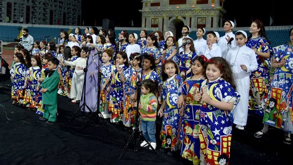 محافظ الإسكندرية يشهد احتفالا للأطفال الأيتام وذوي الهمم بإستاد الإسكندرية (صور)