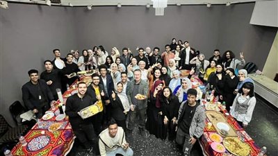 الطقوس الروسية حاضرة على موائد إفطار رمضان بالقاهرة (صور) 