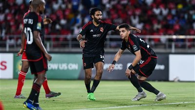 دوري أبطال أفريقيا، فحص طبي لمهاجم الأهلي لتحديد موقفه من اللحاق بمباراة سيمبا 