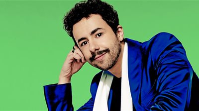 رامي يوسف يطالب بتحرير فلسطين في بث مباشر من التليفزيون الأمريكي (فيديو)