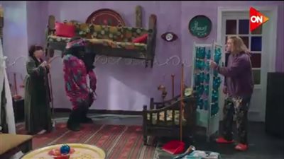 مغامرات كوميدية لـ غوريلا فى بيت الكبير أوي بالحلقة الـ21 من الموسم الثامن