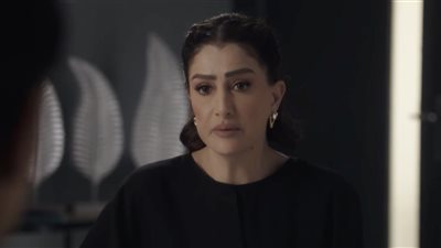 غادة عبد الرازق تحاول إنقاذ منال سلامة من السجن في الحلقة 21 من صيد العقارب
