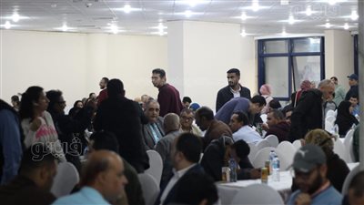 عشرات الصحفيين يشاركون في الإفطار السنوي بالنقابة (صور)