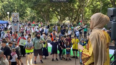 مظاهرات في أستراليا لوقف المجازر بغزة 