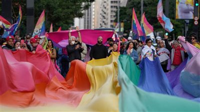 بايدن يوجه رسالة إلى الشواذ: يستحقون الكرامة والاحترام