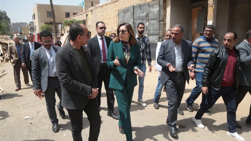 جولة وزيرة الثقافة،