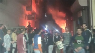 انتداب المعمل الجنائي لمعاينة حريق ورشة ميكانيكا في السلام 