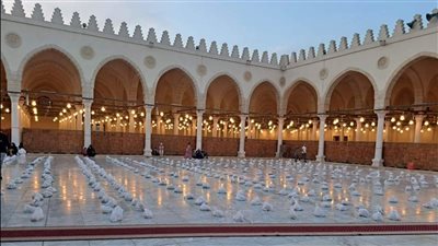 هدايا خاصة من الأوقاف لرواد المساجد الكبرى في إفطار وسحور العشر الأواخر من رمضان (صور) 
