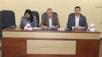 محافظ القليوبية يجتمع بملاك العقارات المطلة على الطريق الدائري بالخصوص