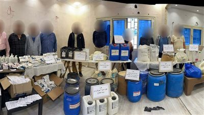 ضبط تشكيل عصابي تخصص في تصنيع العقاقير الطبية مجهولة المصدر بالقاهرة 