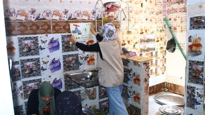 مياه أسيوط تطلق حملة نظفي ووفري في غسيل السجاد بالقرى والشوارع