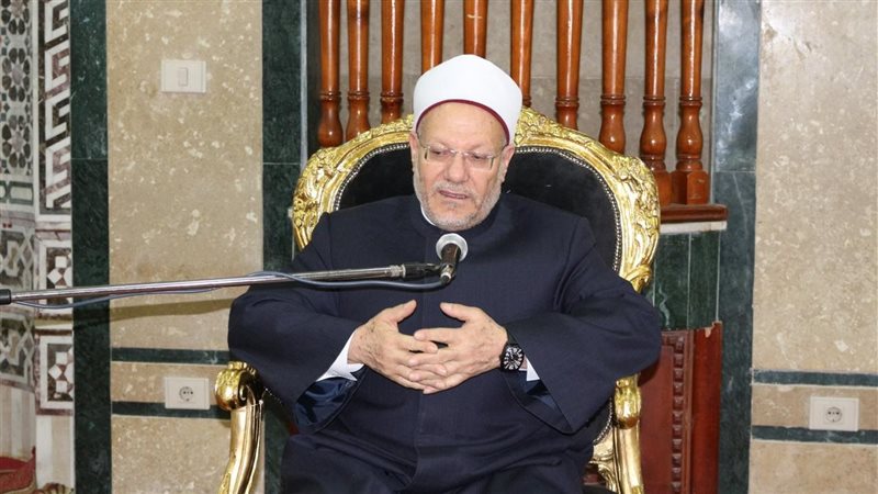 الدكتور شوقي علام