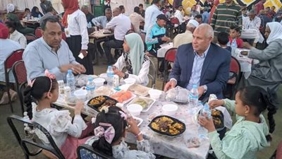 محافظ الوادي الجديد يشهد حفل إفطار جماعي بواحة بلاط