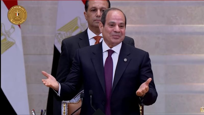 السيسي يبدأ ولاية