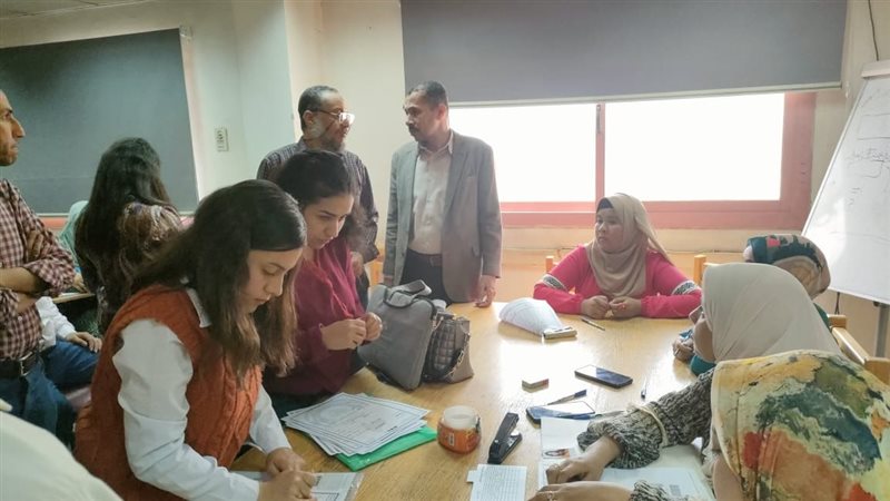  تسليم 688 طبيب دفعة