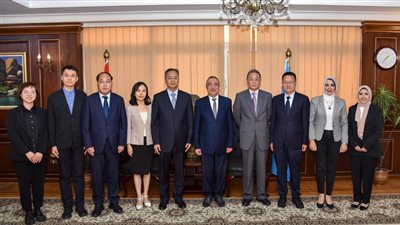 محافظ الإسكندرية يستقبل وفدًا من مجلس نواب مدينة صينية