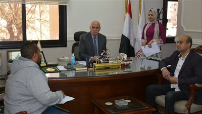 ضمن فعاليات اللقاء الجماهيري 102 مواطن يعرضون مطالبهم وشكواهم بسوهاج