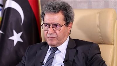 الصفقة المشبوهة، الأسباب الخفية لإقالة وزير النفط والغاز الليبي محمد عون من منصبه