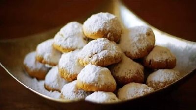 نصائح القومي للبحوث لتجنب الاضطرابات الهضمية في العيد