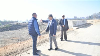 محافظ الغربية يتابع الموقف التنفيذي لمشروعات الرصف والتطوير بالمحلة الكبرى (صور)
