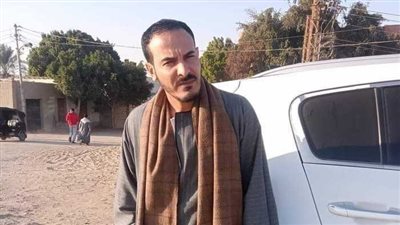 اللحظات الأخيرة قبل مصرع شاب سقط داخل حفرة في المنيا (صور)