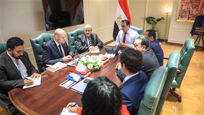 عبد الغفار يستقبل ممثل منظمة الصحة العالمية لمتابعة الخدمات الطبية المقدمة للفلسطينيين