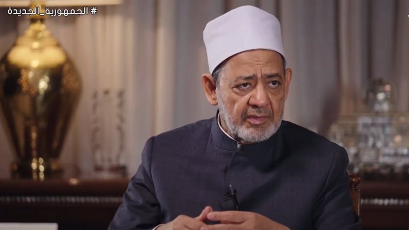 الدكتور أحمد الطيب