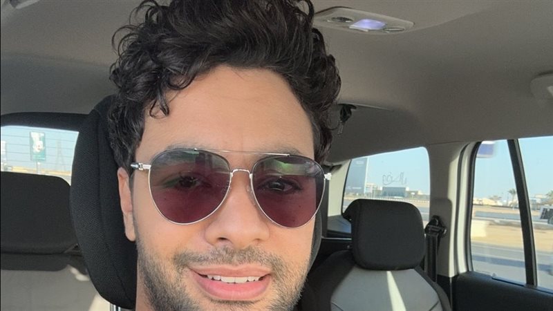 المطرب أحمد جمال،