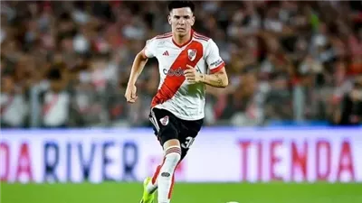 موهبة عمرها 16 عاما تشعل صراعا جديدا بين ريال مدريد وبرشلونة 