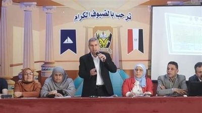 وكيل التعليم بدمياط يوجه بتحقيق هدف مدارس بلا طلاب ضعاف في القراءة والكتابة 