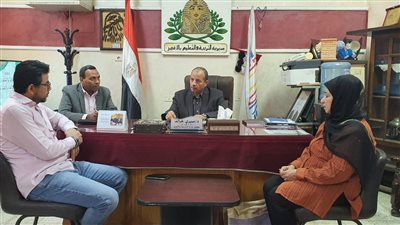 مياه الأقصر تناقش التجهيزات الفنية لإقامة خط إنتاج ملابس