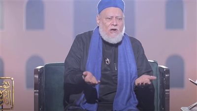 طالب: هل هناك اختلاف في مدة خلق الكون بين القرآن والعلم؟ علي جمعة يرد 