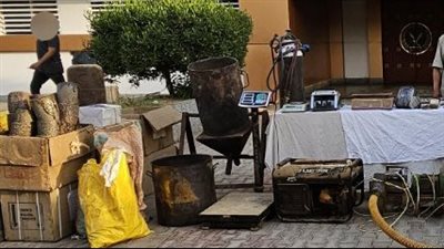 ضبط شخصين بتهمة تجميع خام الذهب وإعادة إنتاجه بأسوان 