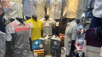 تيشيرت بـ 1050 جنيهًا وبنطلون بـ 3300، أسعار الملابس الرجالي في العيد 