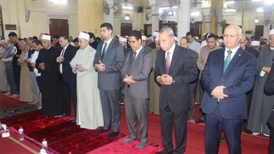 محافظ القليوبية يشهد احتفالية ليلة القدر بمسجد ناصر