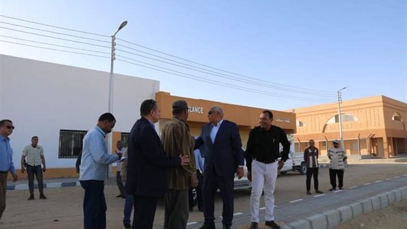 قرى حياة كريمة بالفرافرة،