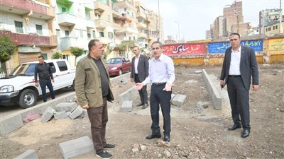 محافظ الغربية يتابع مشروعات الرصف وأعمال النظافة ورفع الإشغالات بزفتى والسنطة (صور)