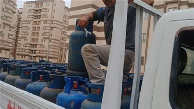 الدفع بـ 13 ألفا و400 أسطوانة بوتاجاز إضافية لتلبية احتياجات المواطنين بالجيزة (صور)