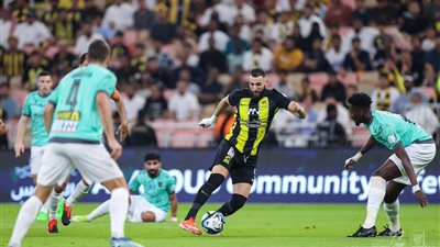 تعادل اتحاد جدة مع التعاون سلبيا في الدوري السعودي 