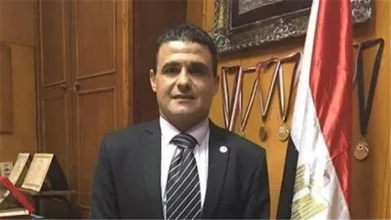 محمد فاروق، فيتو