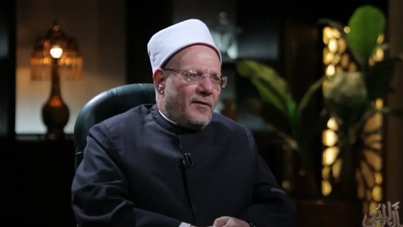 الدكتور شوقي علام