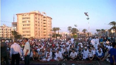 موعد صلاة عيد الفطر المبارك بالمحافظات