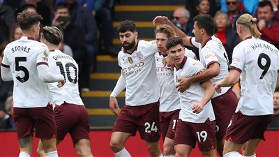 مانشستر سيتي يعرض 300 ألف إسترليني أسبوعيا لتمديد عقد نجم الوسط