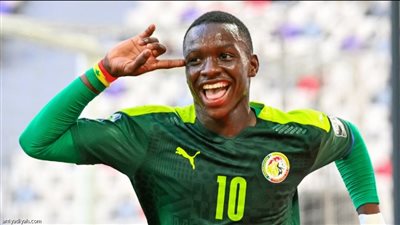 برشلونة مهتم بالتعاقد مع ساديو ماني الجديد 