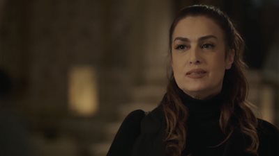 سيمون تقطع علاقتها برياض الخولي في الحلقة 27 من صيد العقارب