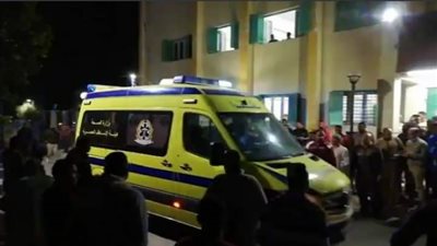 بالأسماء، إصابة 11 شخصا في انقلاب ميكروباص بطريق الخارجة أسيوط