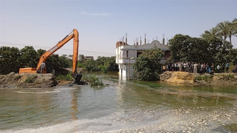 اانهيار جسر ترعة