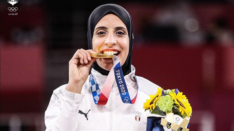 فريال أشرف، فيتو