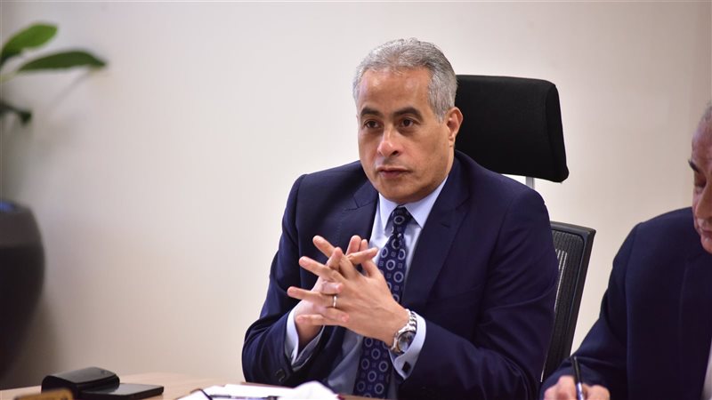 حسن شحاتة وزير العمل،فيتو